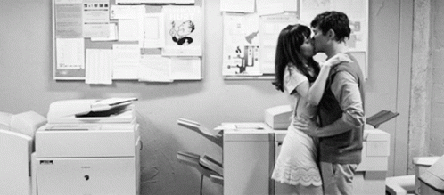 officelove-officekiss