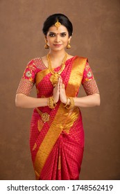 beautiful indian bridal greeting studio 260nw 1748562419 beautiful indian bridal greeting studio 260nw 1748562419