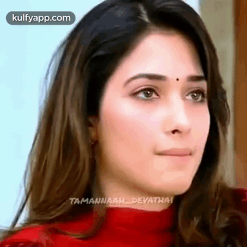 sirippu-varudhu-tamilmanna-bhatia sirippu-varudhu-tamilmanna-bhatia
